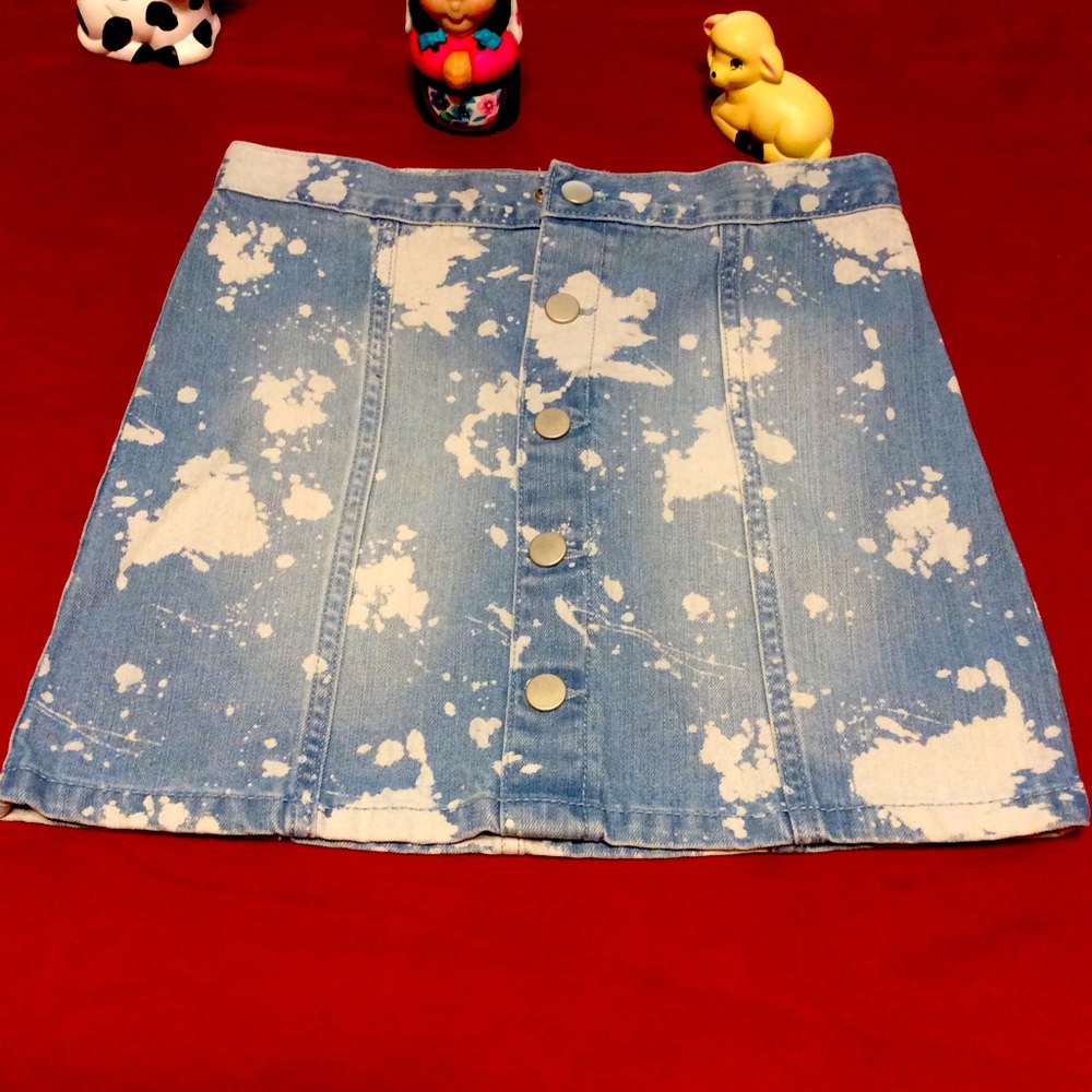 Tie Dye button denim skirt